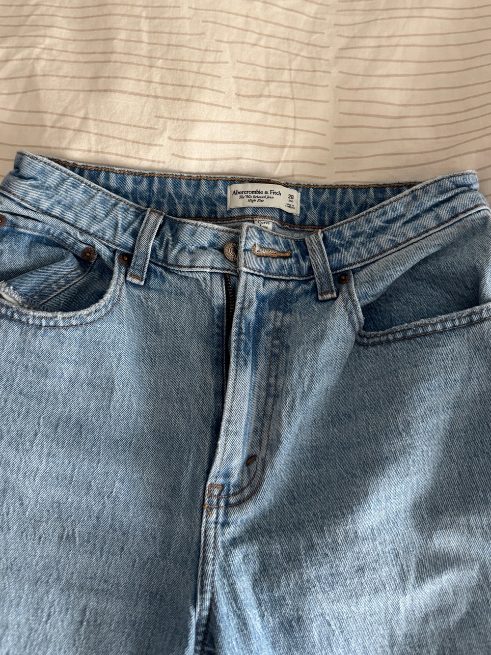 Abercrombie and Fitch Curve Love High Rise 90s Relaxed Jeans